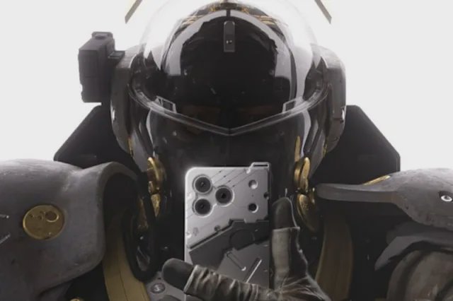 Kojima Productions 與 CASETiFY 推出高概念科技配件系列