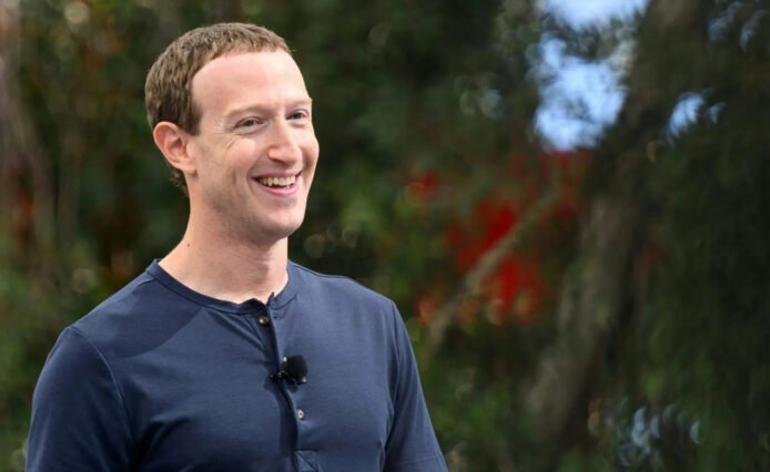 Facebook 行政總裁拒跟隊減速