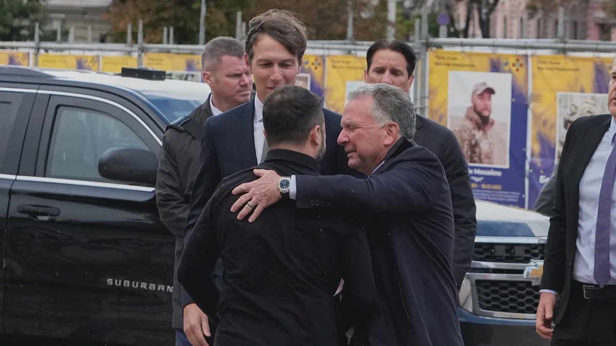 U.S. envoys Witkoff and Kushner arrive in Kyiv after talks with Putin in Moscow