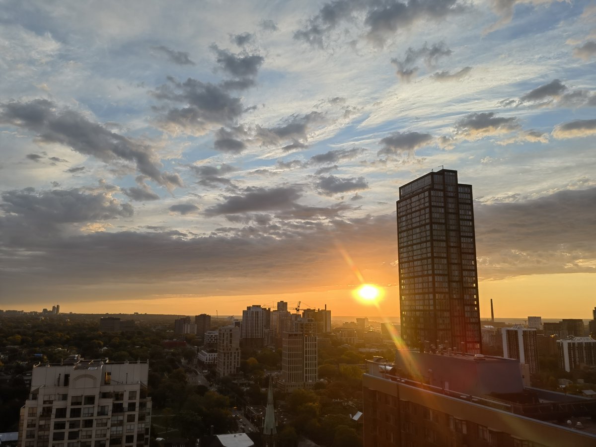 First Light Over Lake Ontario: Hope, at 7:21 a.m.